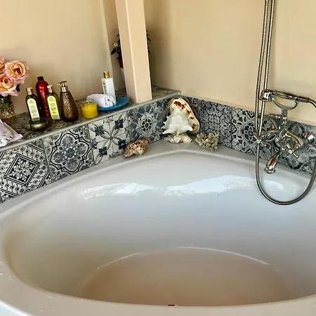 度假居 Holiday Oasis With Private Hammam-Style Bath Luxury Garden Potokáki