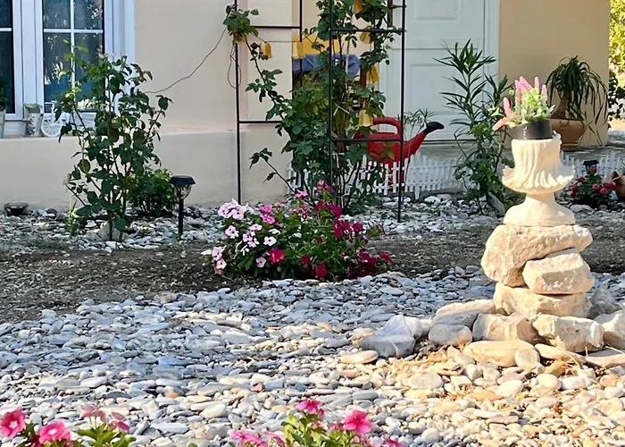 Oasis With Private Hammam-style Bath, Mini Golf * Potokáki